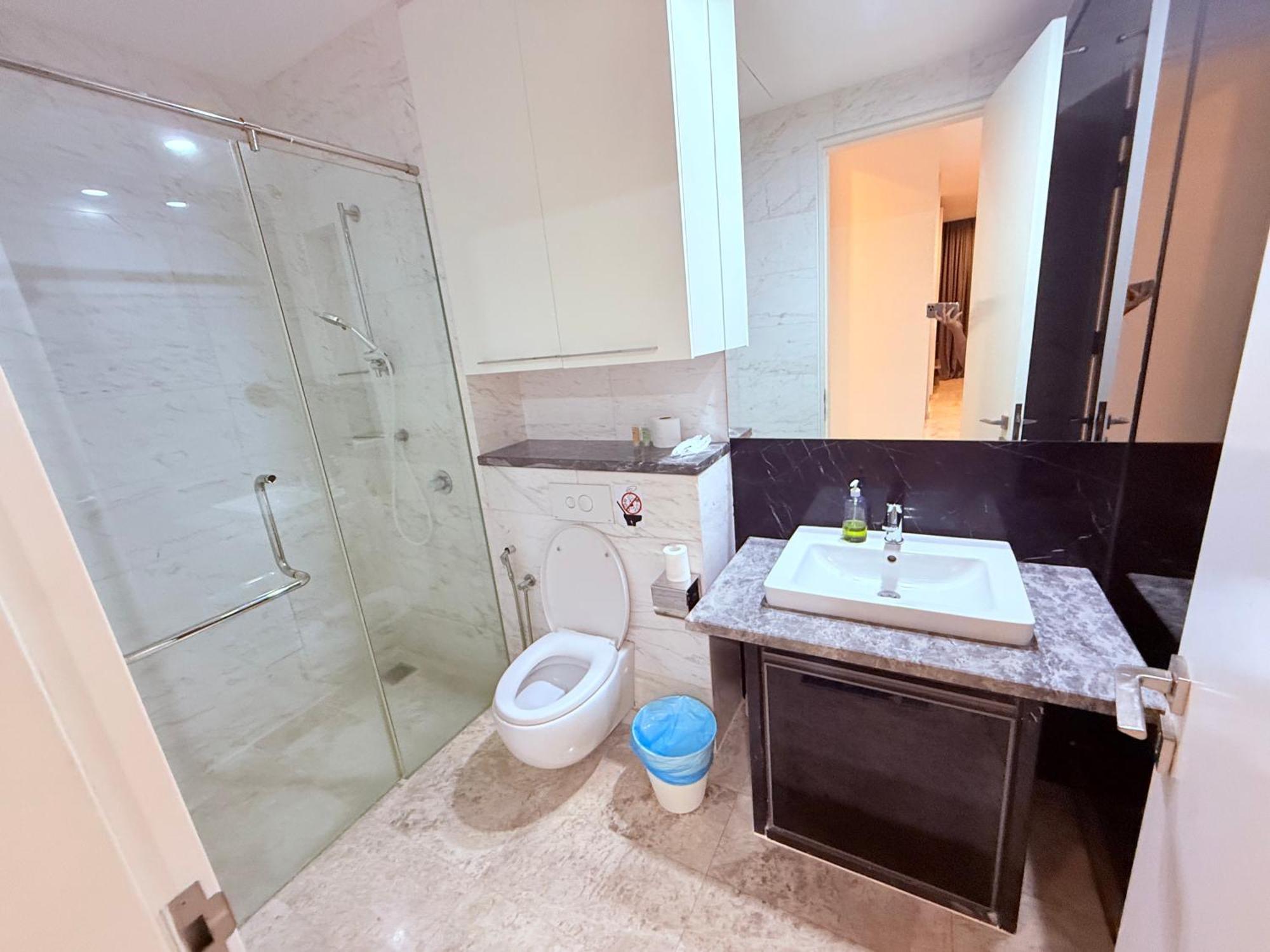 Aro Platinum By Mkm Apartment