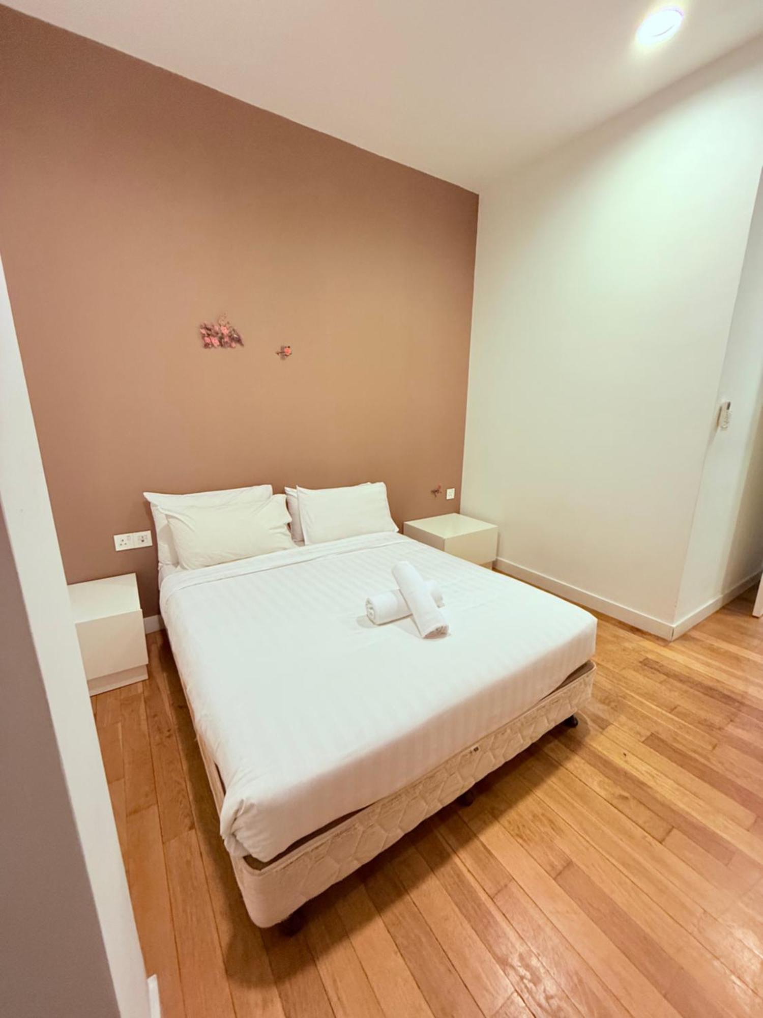Aro Platinum By Mkm Apartment *