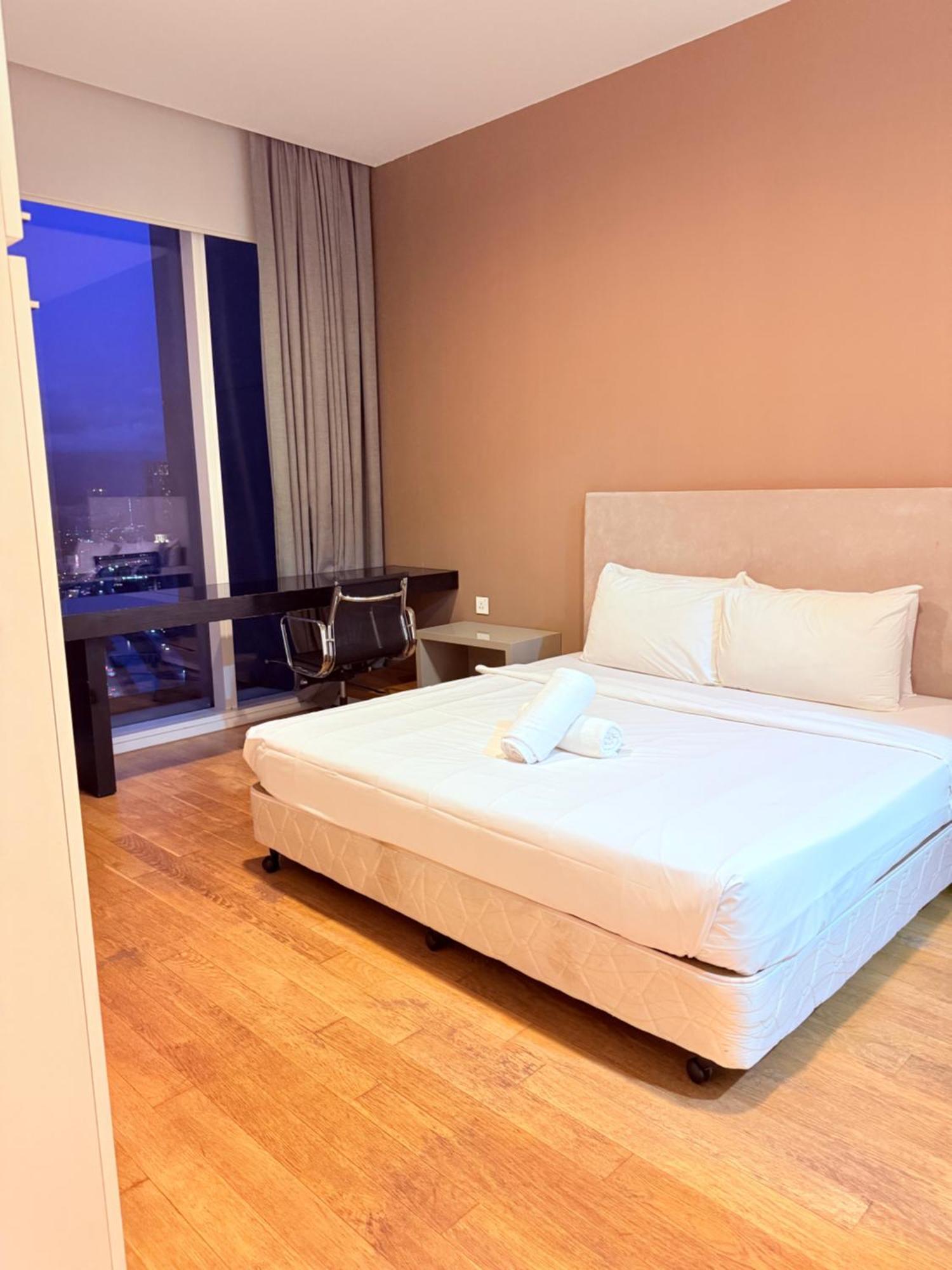 Apartment Aro Platinum By Mkm *