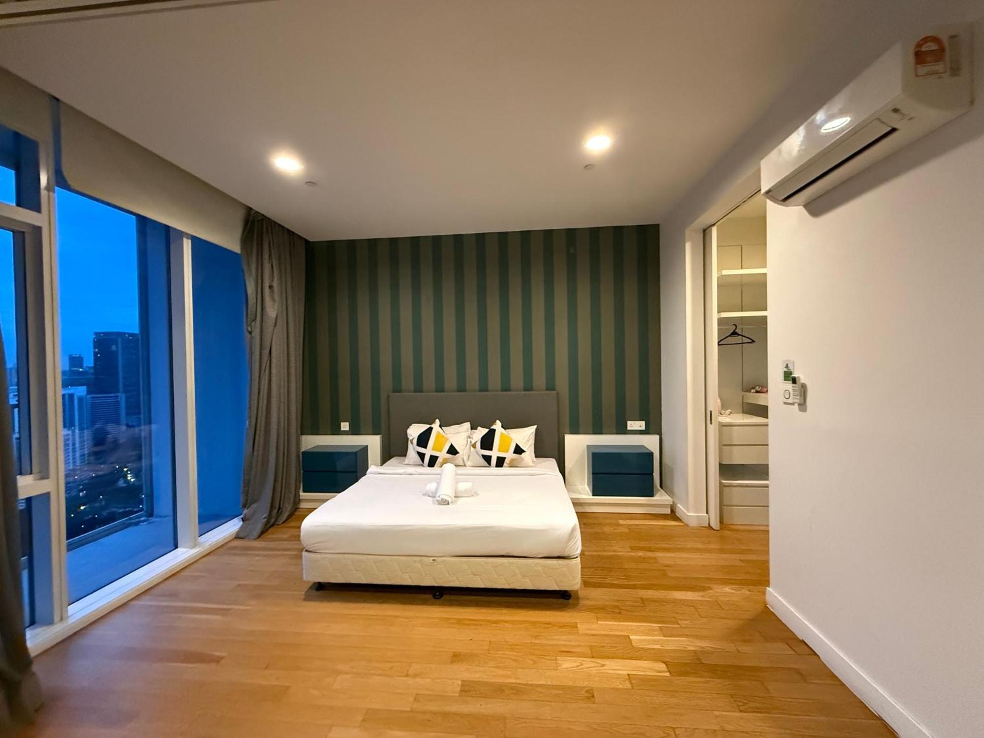 Aro Platinum By Mkm * Kuala Lumpur